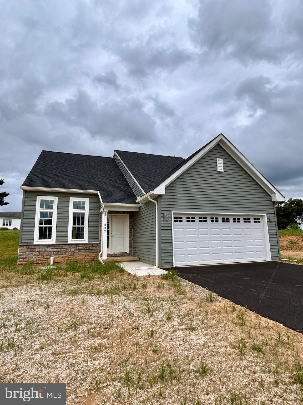 FRITZ MEADOW - Residential