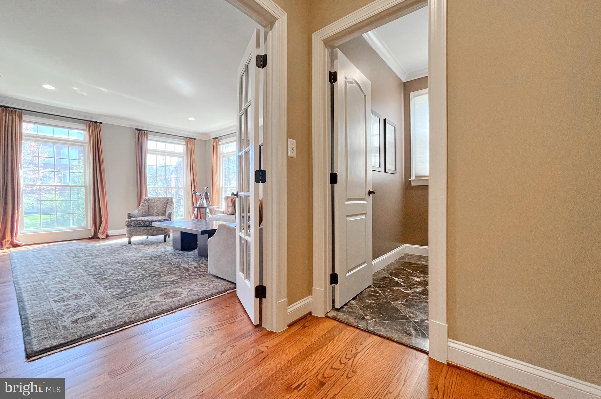 POPLAR TREE - Residential