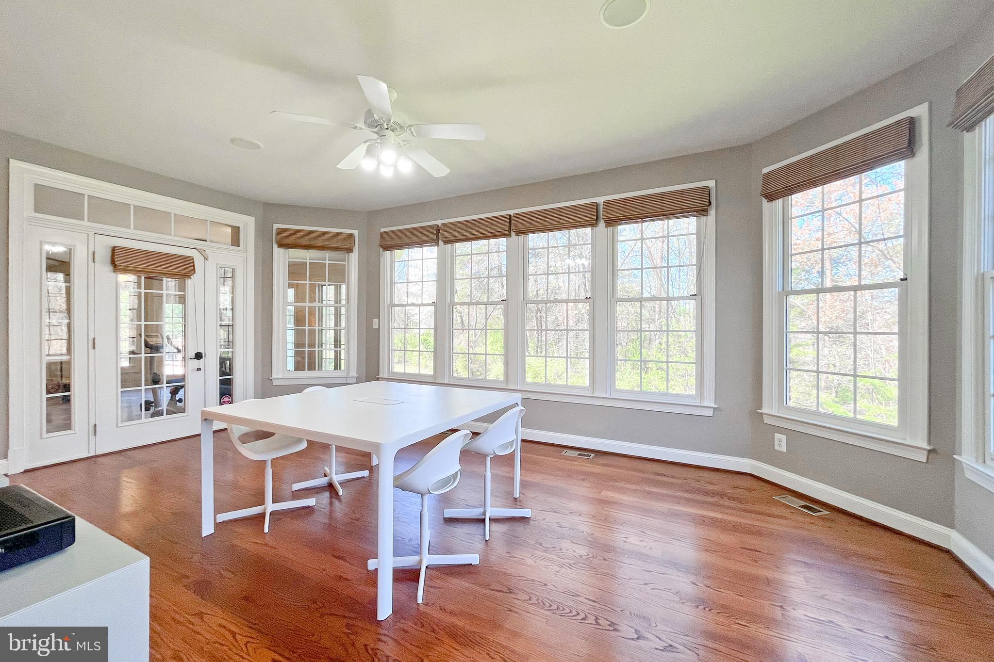 POPLAR TREE - Residential