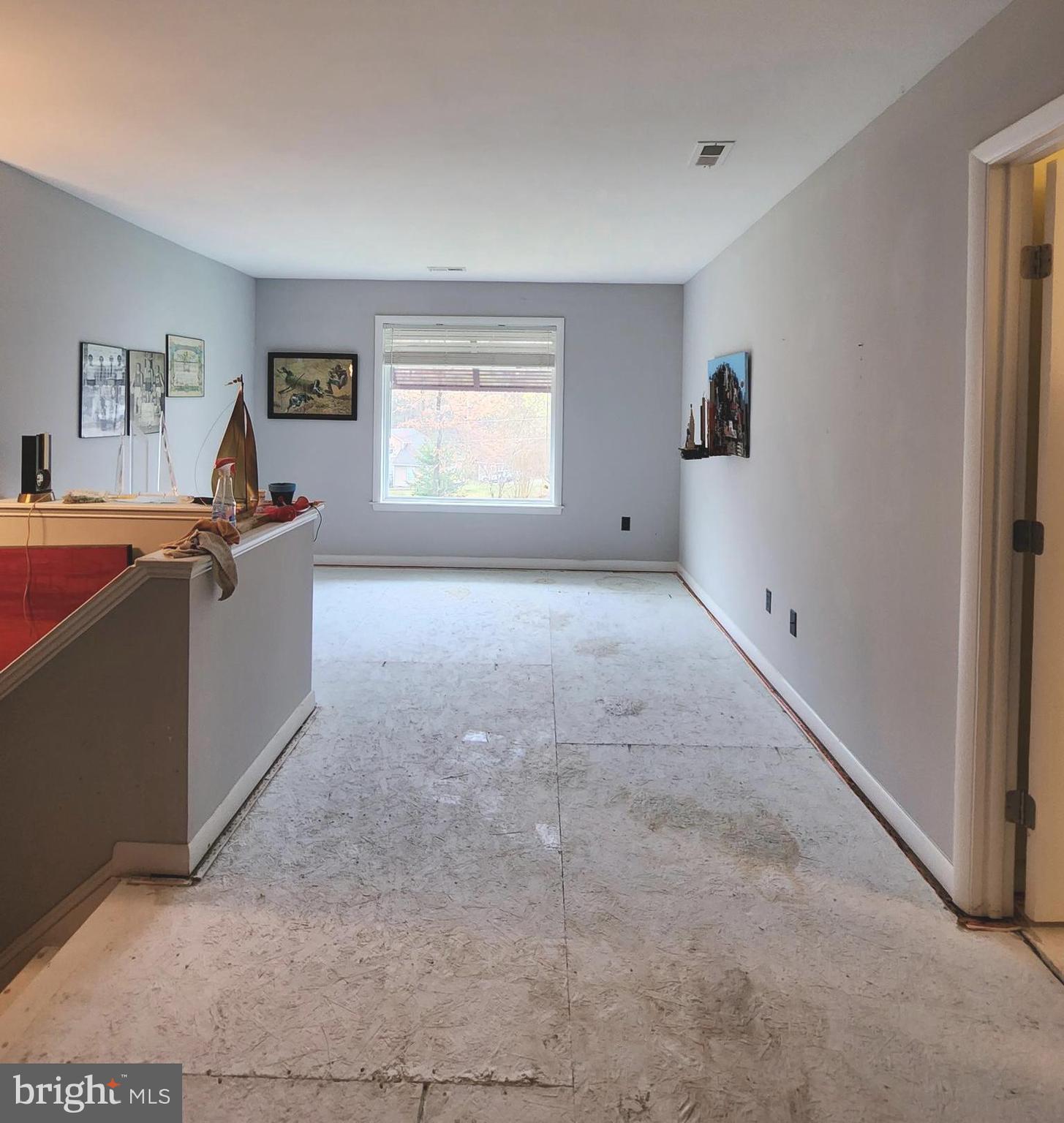 LAKE LAND OR - Residential