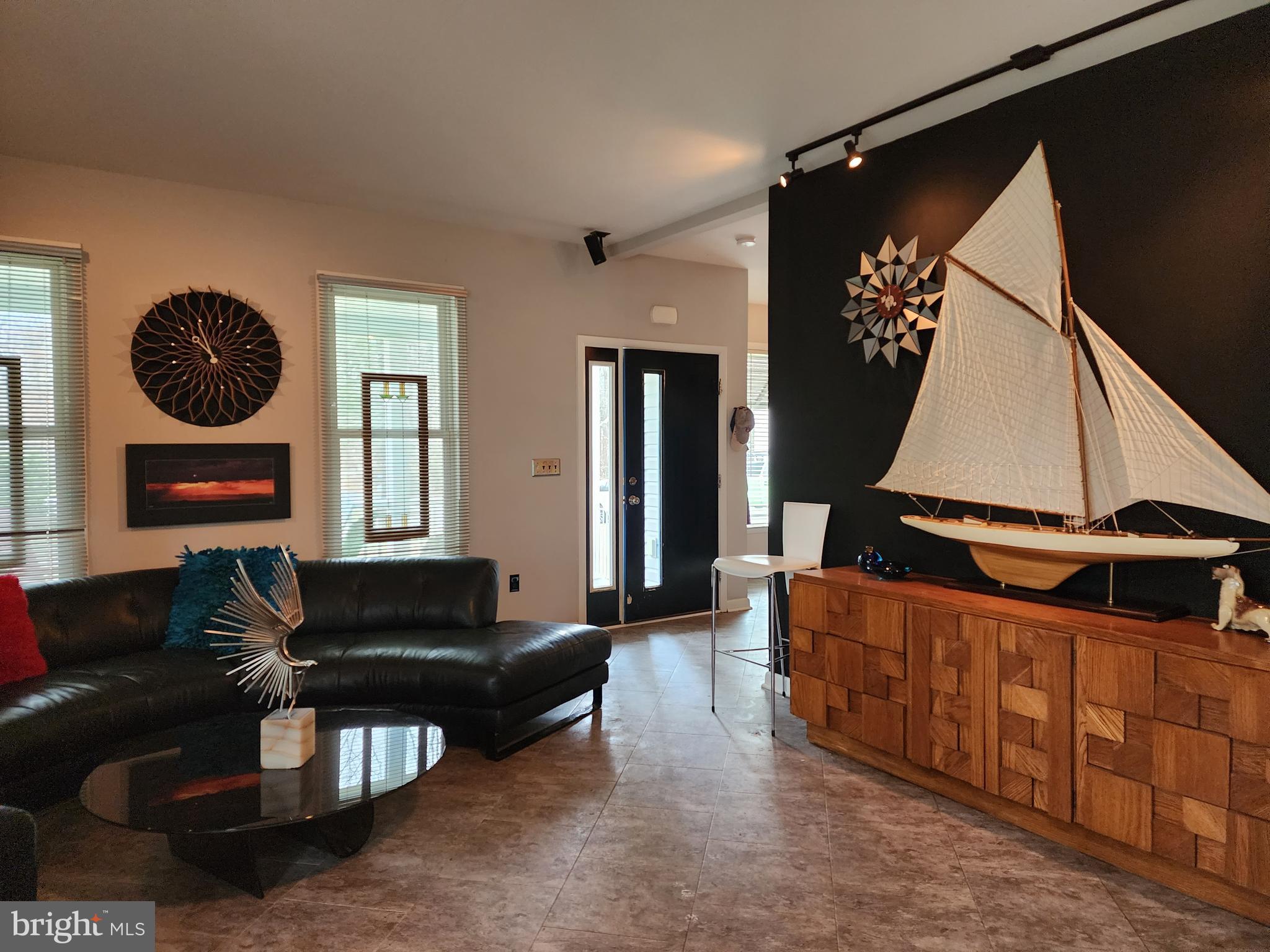 LAKE LAND OR - Residential