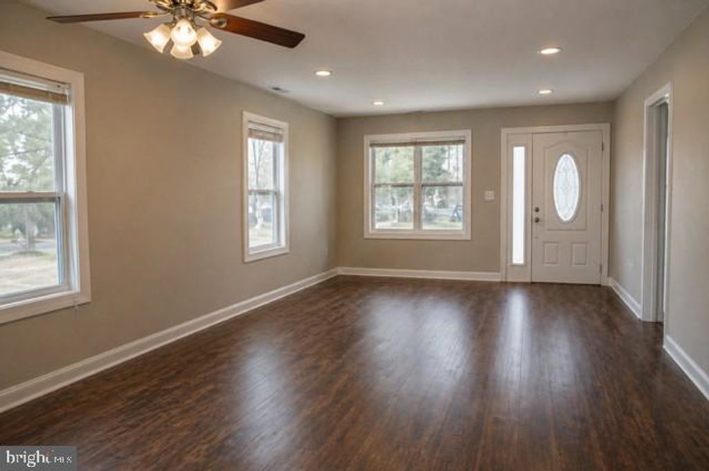 Photo of 37 Greenbriar Road, PERRYVILLE, MD 21903 (MLS # MDCC2021328)