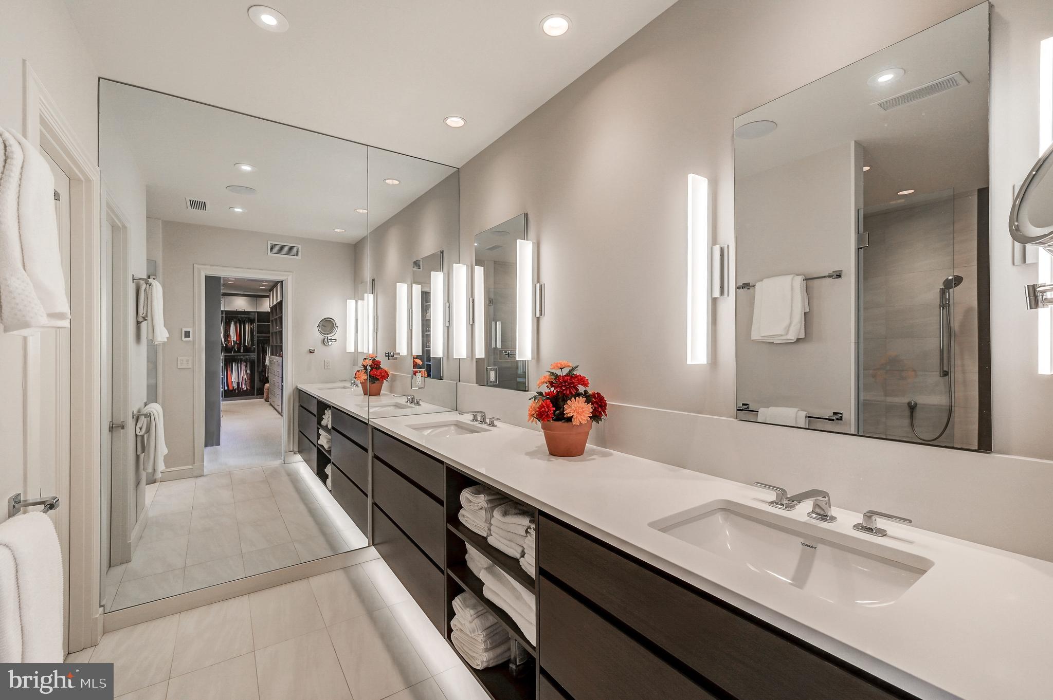 BLYTHEWOOD - Residential