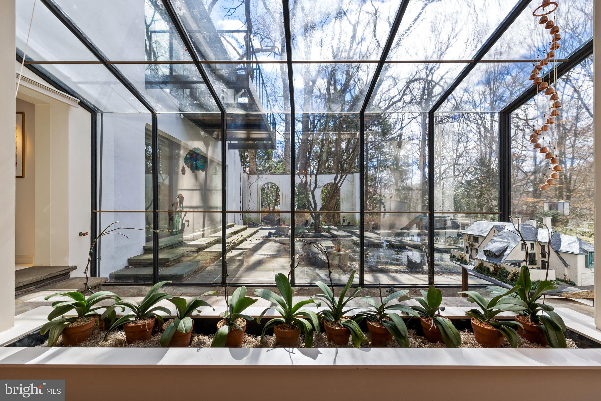 BLYTHEWOOD - Residential