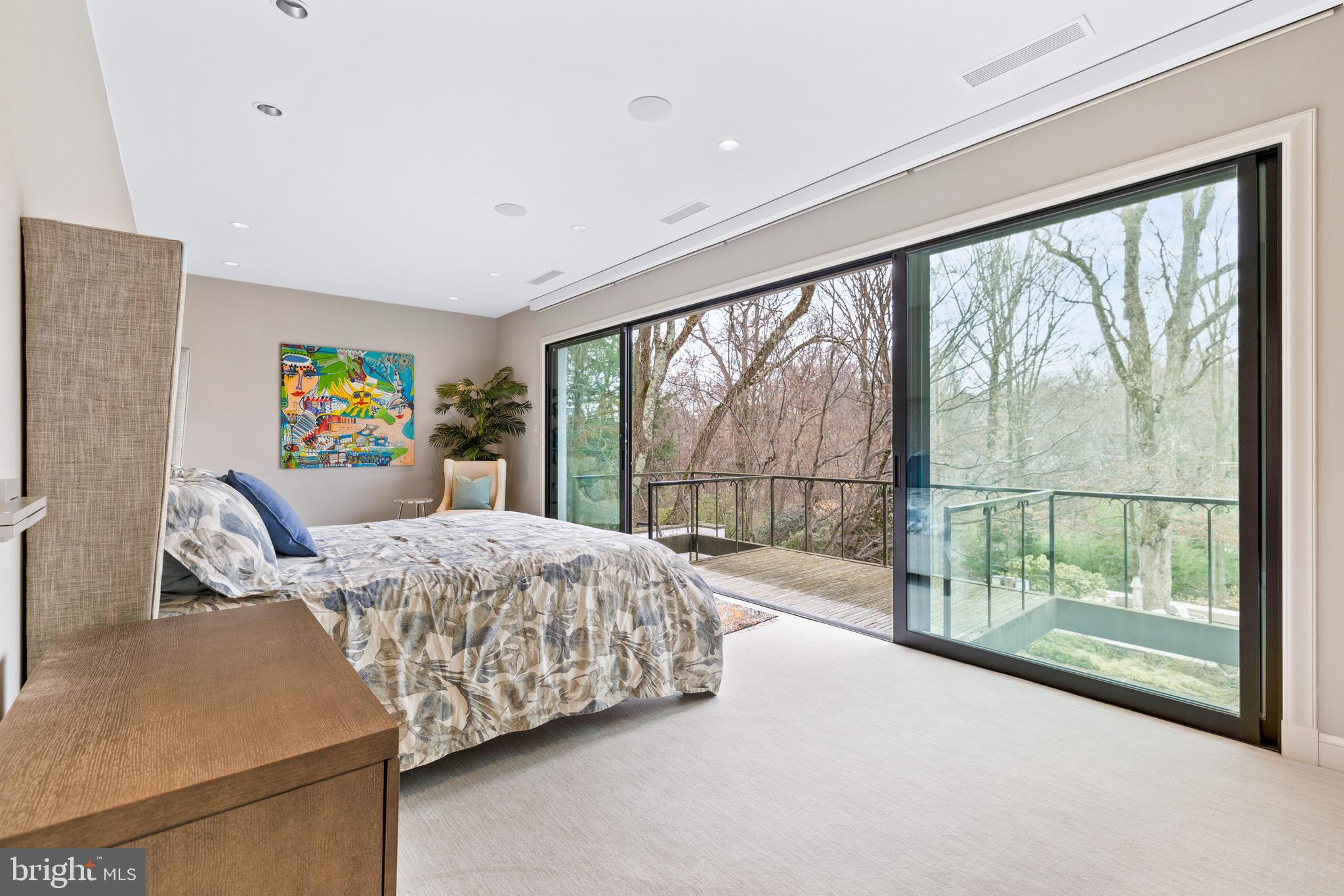 BLYTHEWOOD - Residential