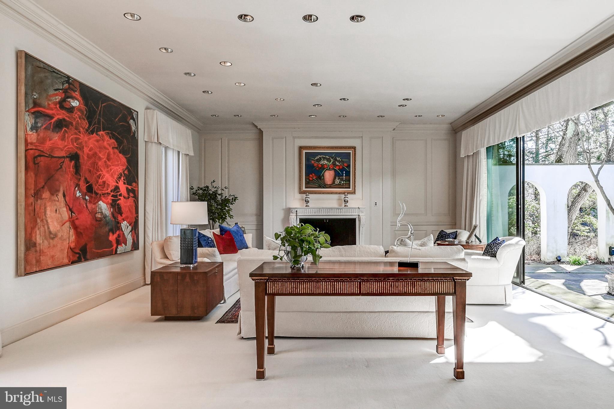 BLYTHEWOOD - Residential