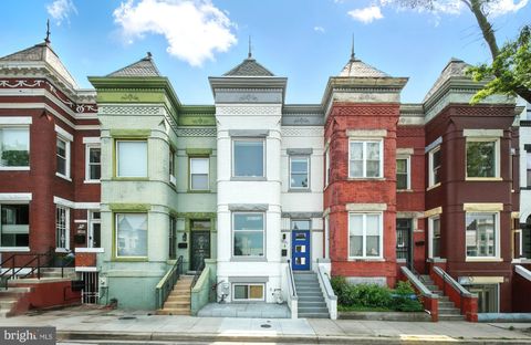 1831 NORTH CAPITOL STREET NE WASHINGTON DC 20002