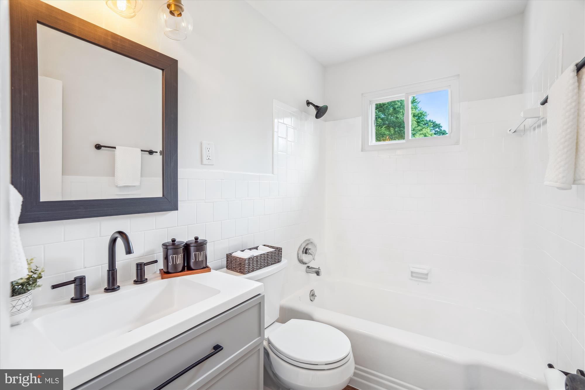 ODENTON HEIGHTS - Residential