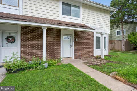 Townhouse For Sale - 18723 Curry Powder Lane<br/> Montgomery County, GERMANTOWN, MD 20874