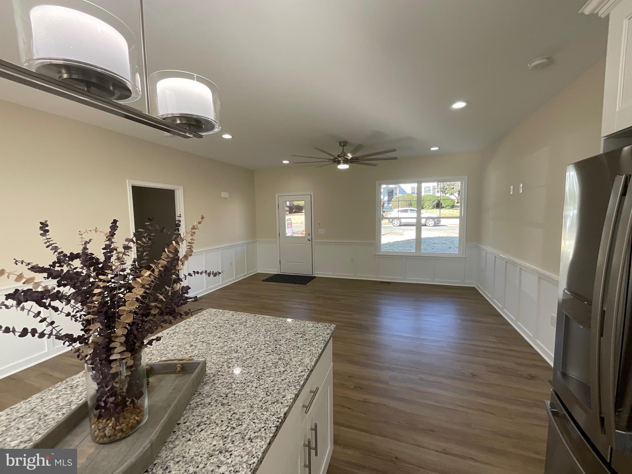 ORANGE ESTATES - Residential