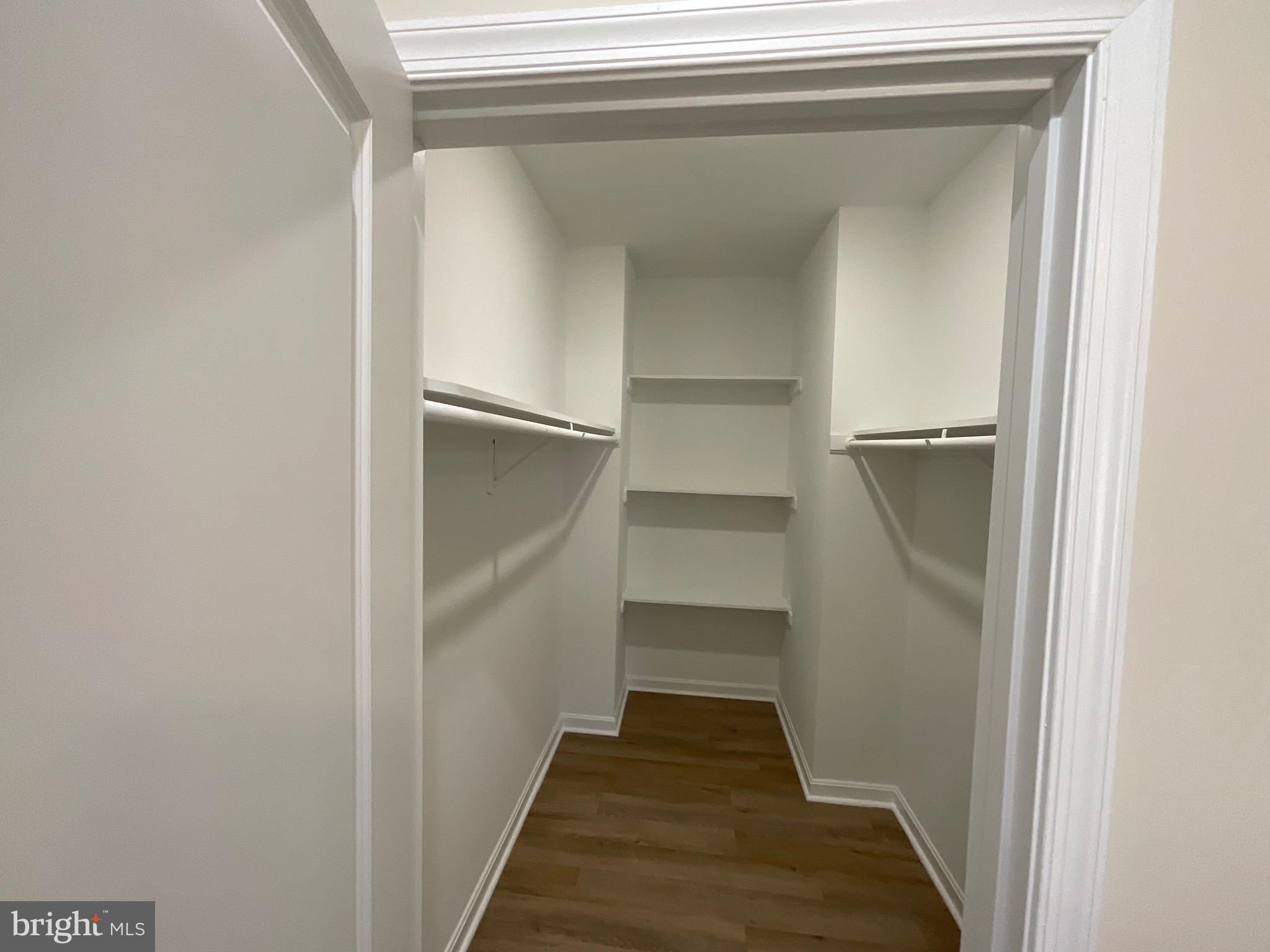 ORANGE ESTATES - Residential