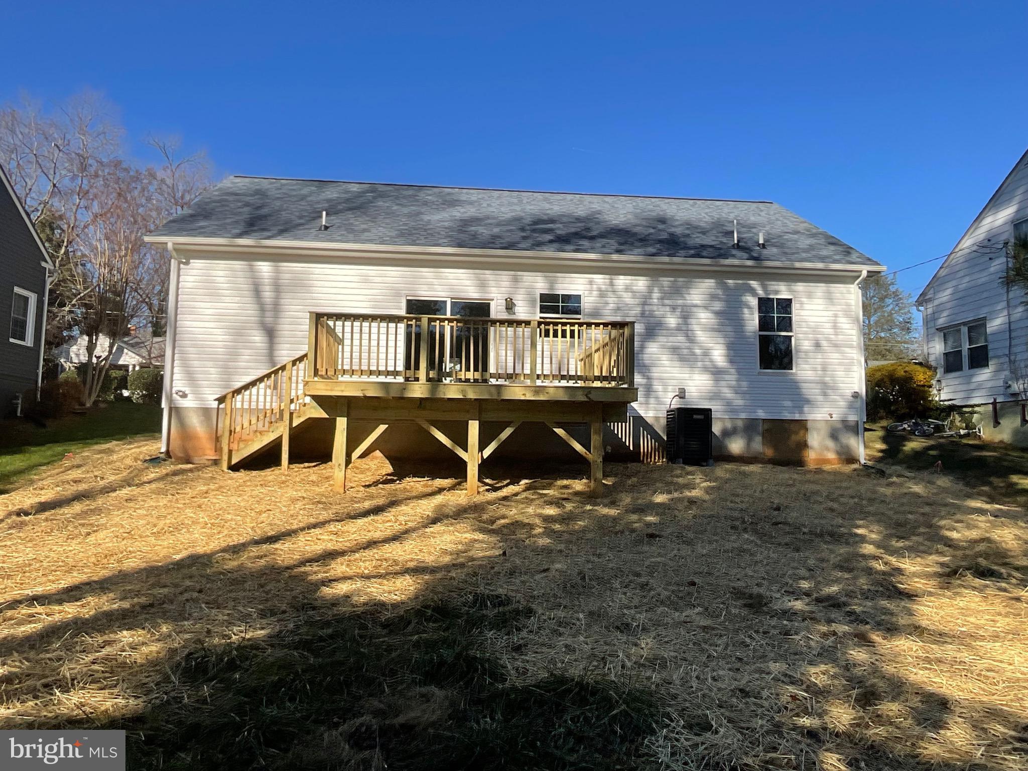 ORANGE ESTATES - Residential