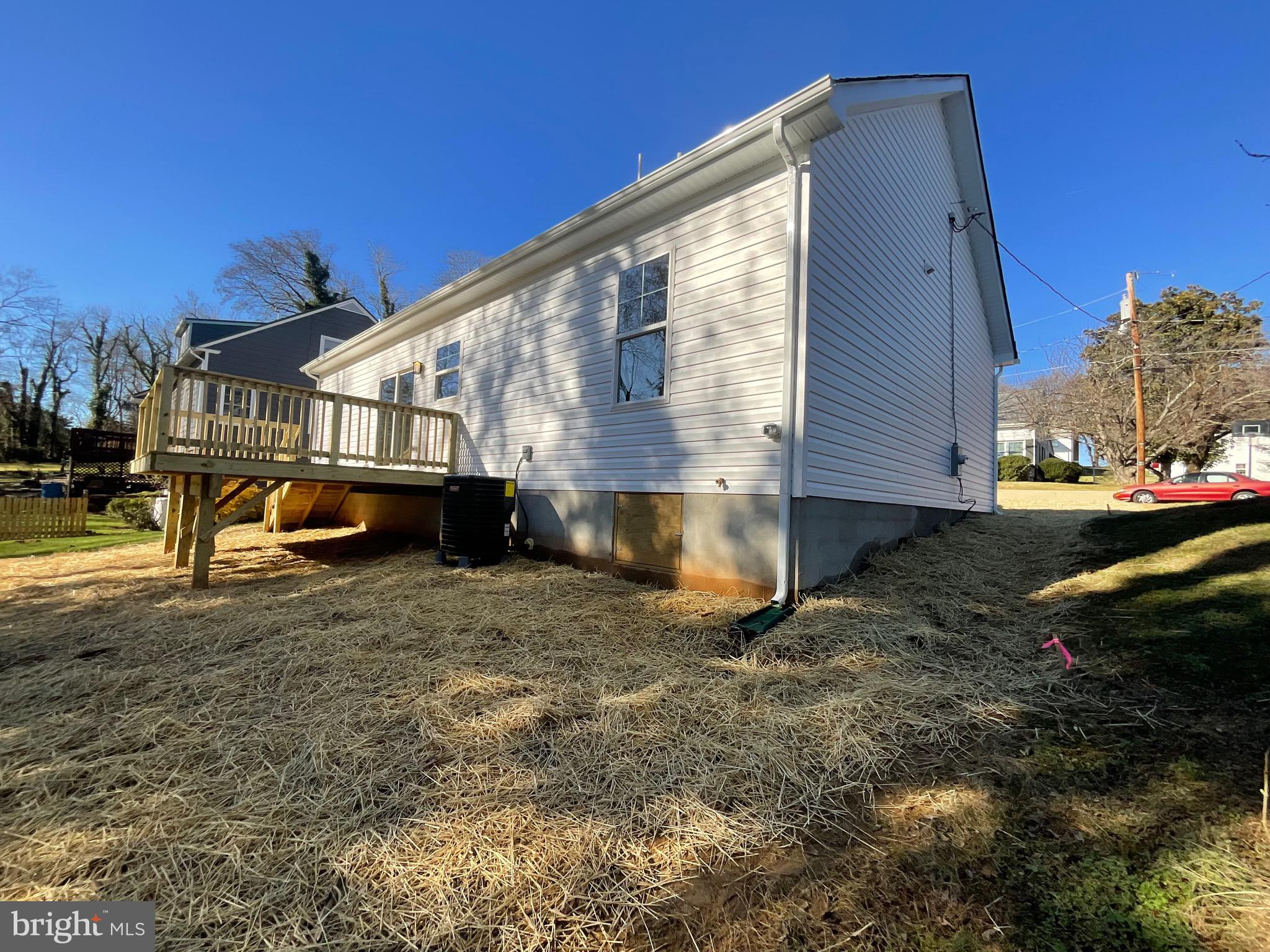 ORANGE ESTATES - Residential