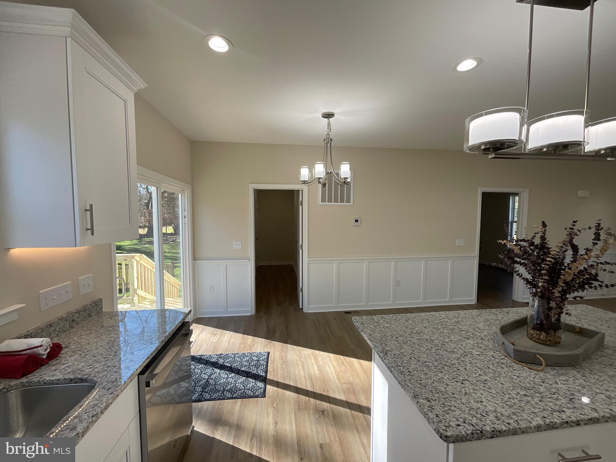 ORANGE ESTATES - Residential