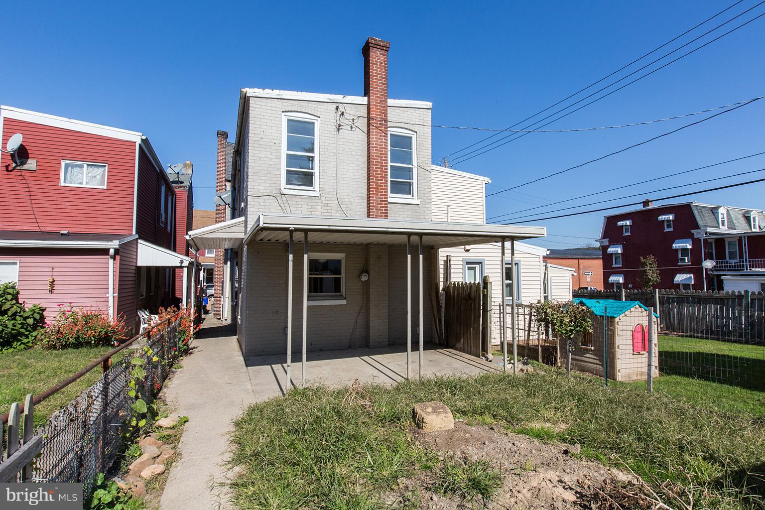 COLUMBIA BOROUGH - Residential