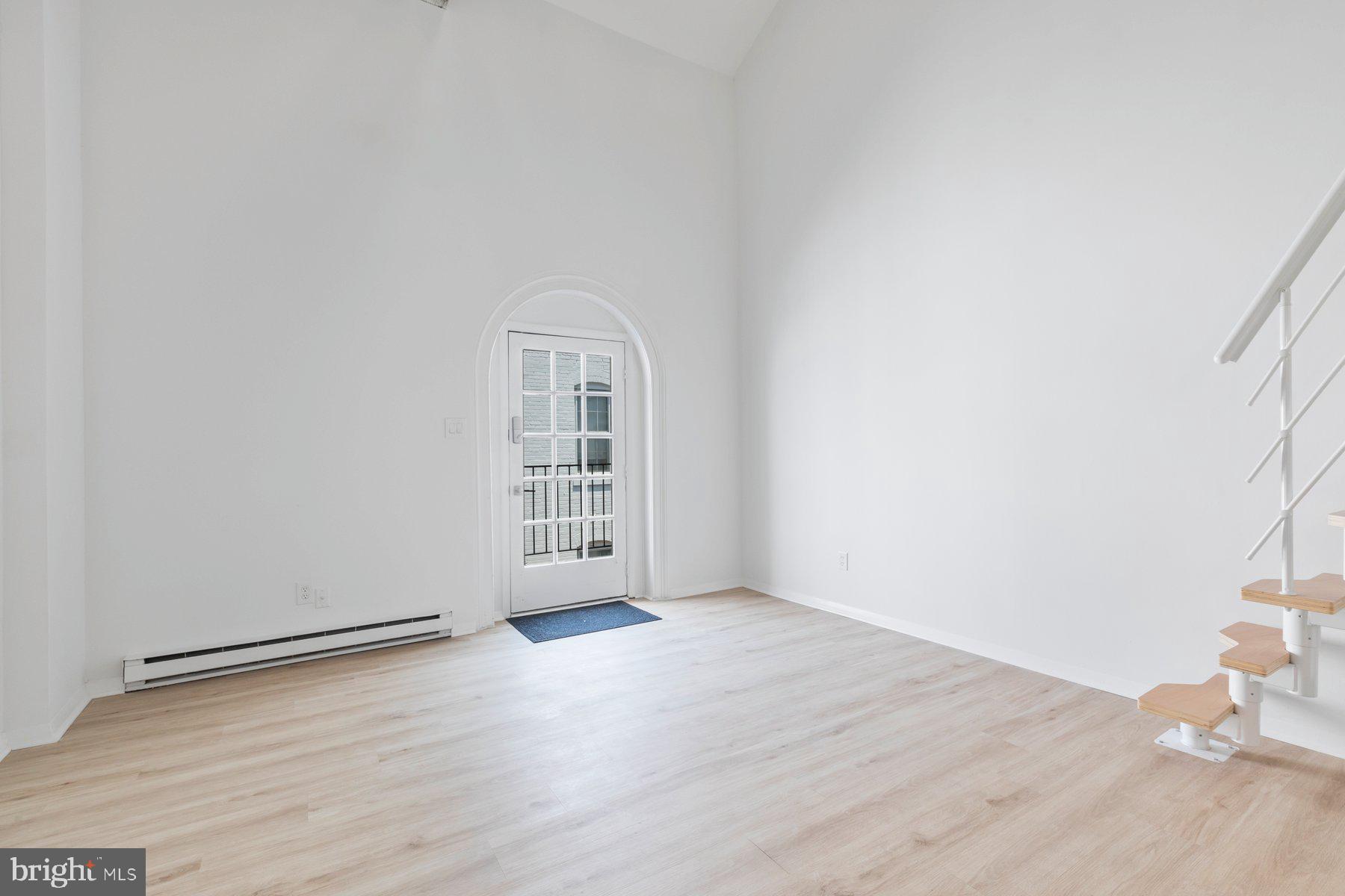 OLD TOWN ALEXANDRIA - Residential Lease