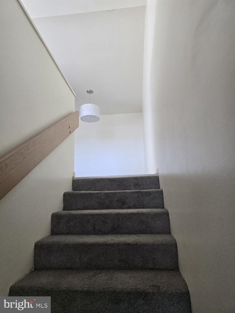 606 CHERRINGTON DRIVE