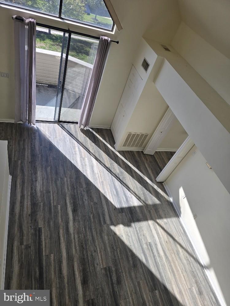 CHERRINGTON - Residential