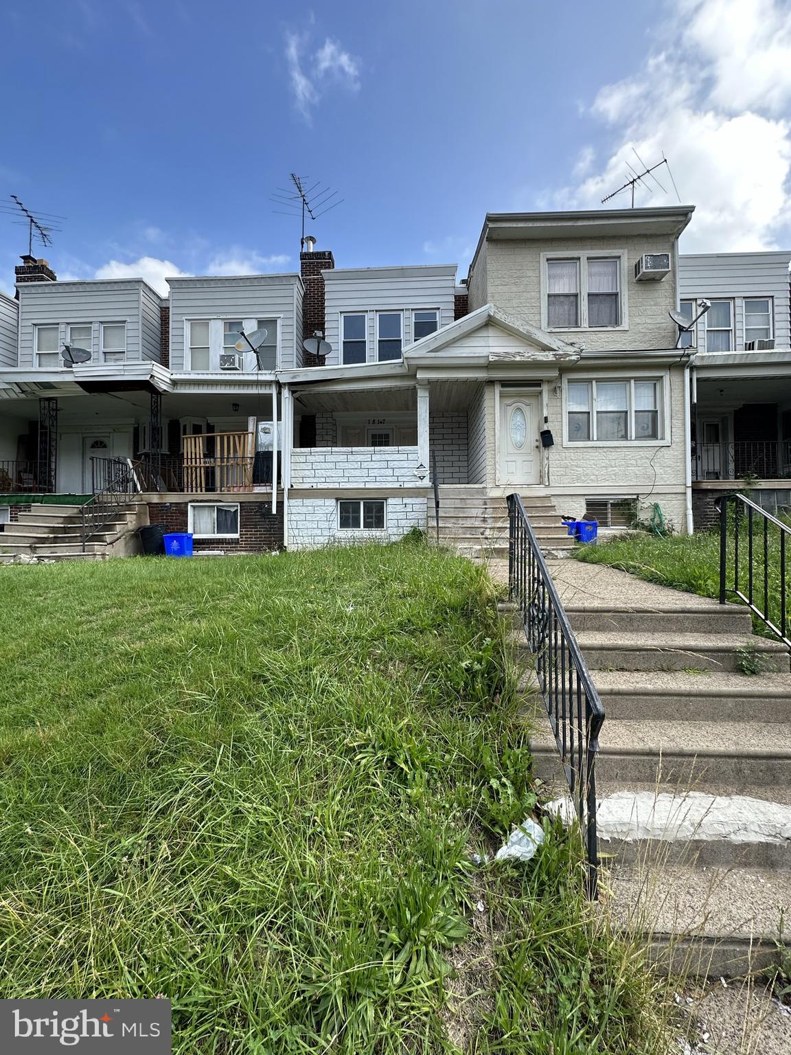 ELMWOOD PARK - Residential Lease