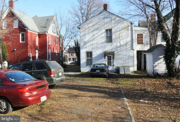 515 N LOUDOUN STREET 1