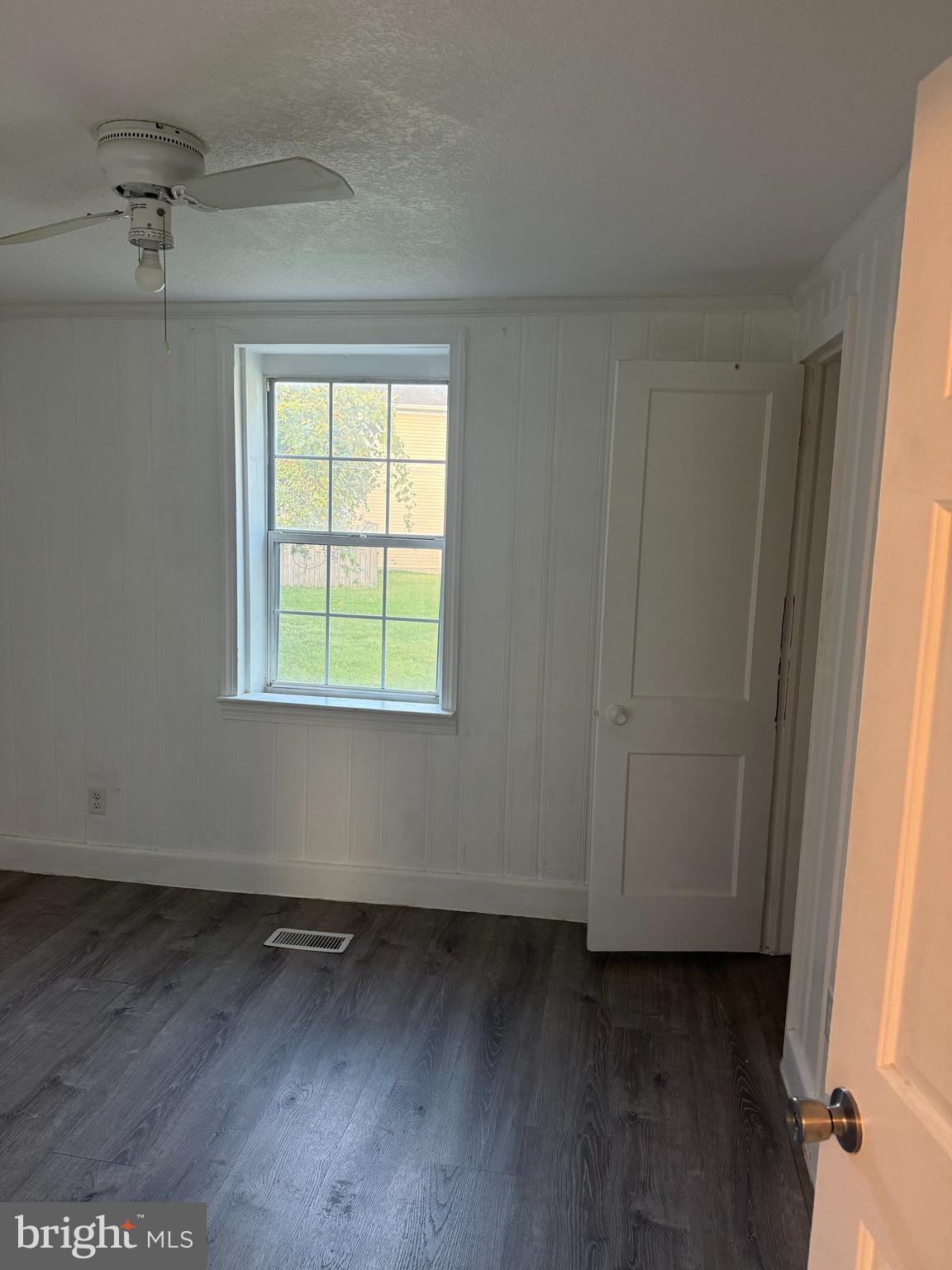 1117 BEAUTIFUL STREET