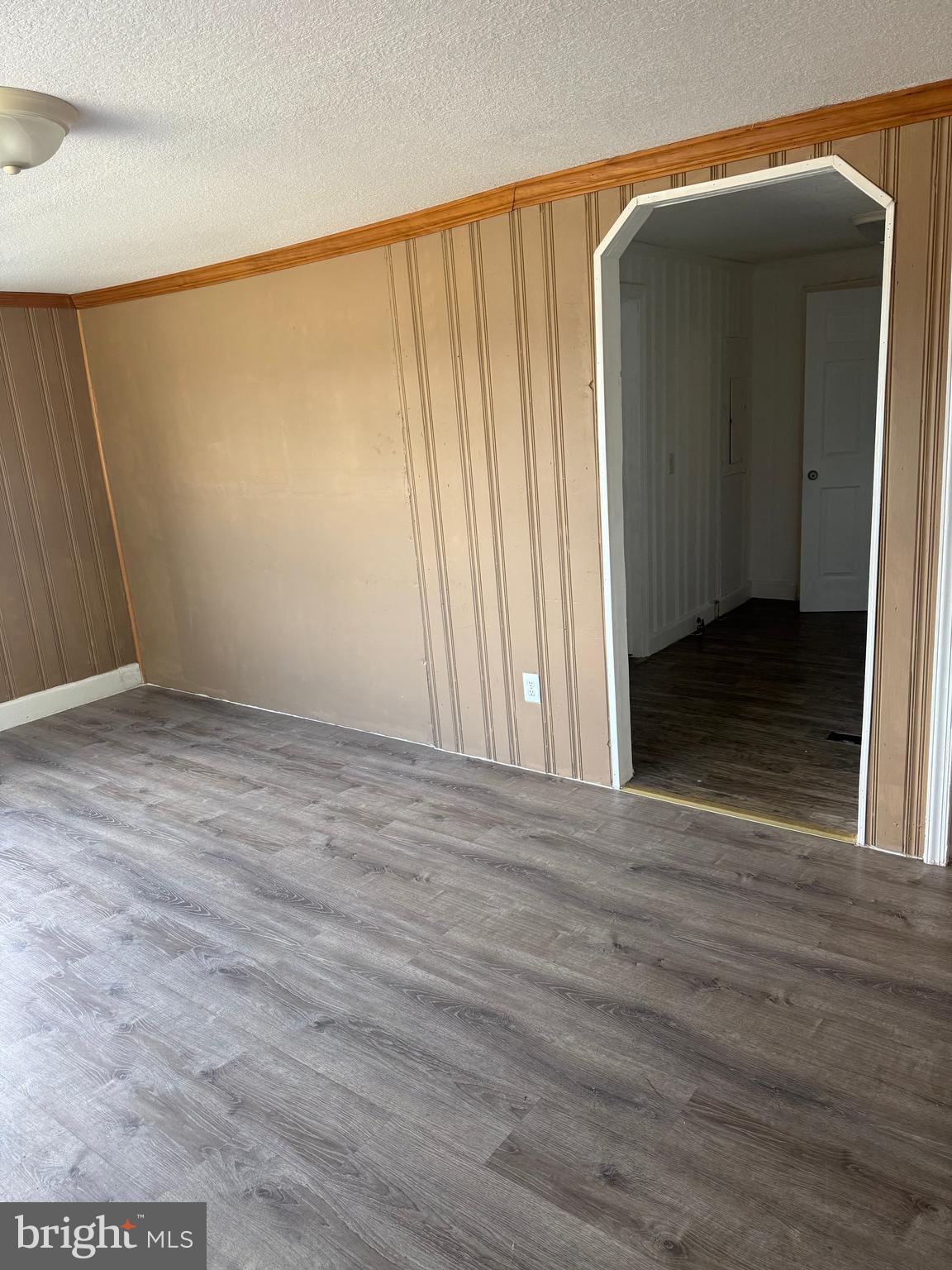 1117 BEAUTIFUL STREET