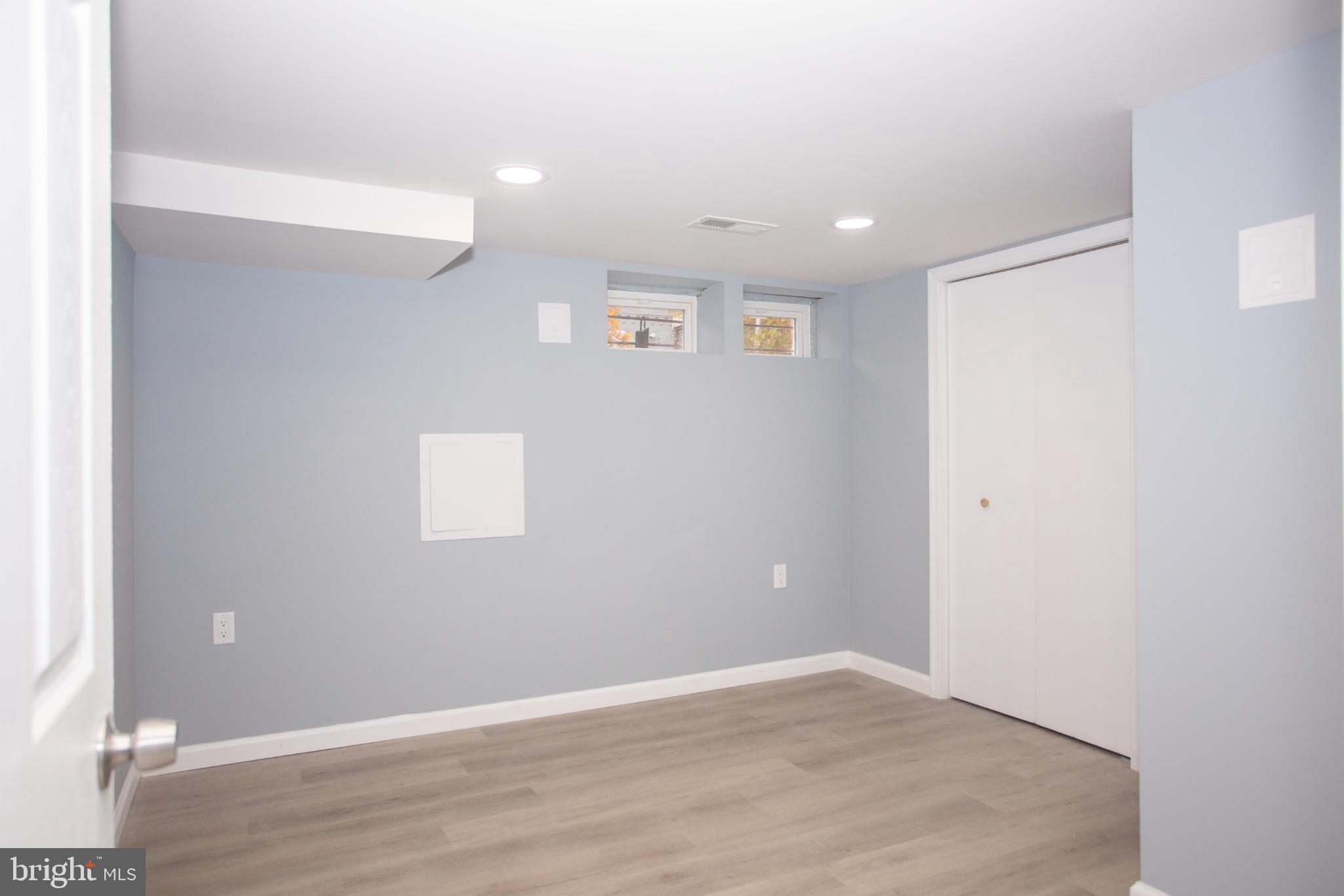 MIDDLE EAST - Residential