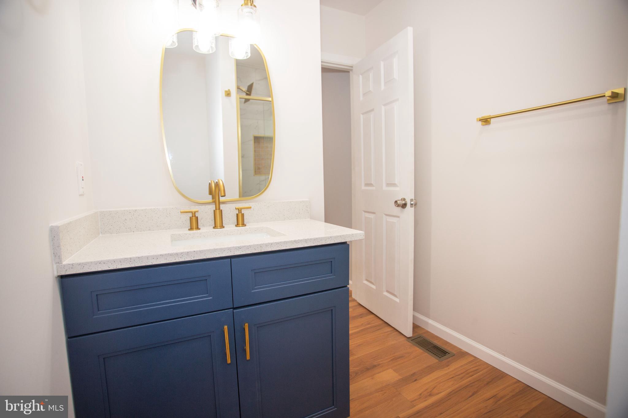 MIDDLE EAST - Residential