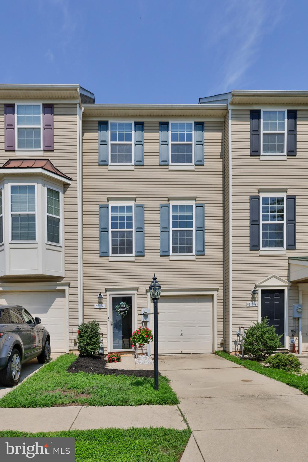 TANYARD SPRINGS - Residential