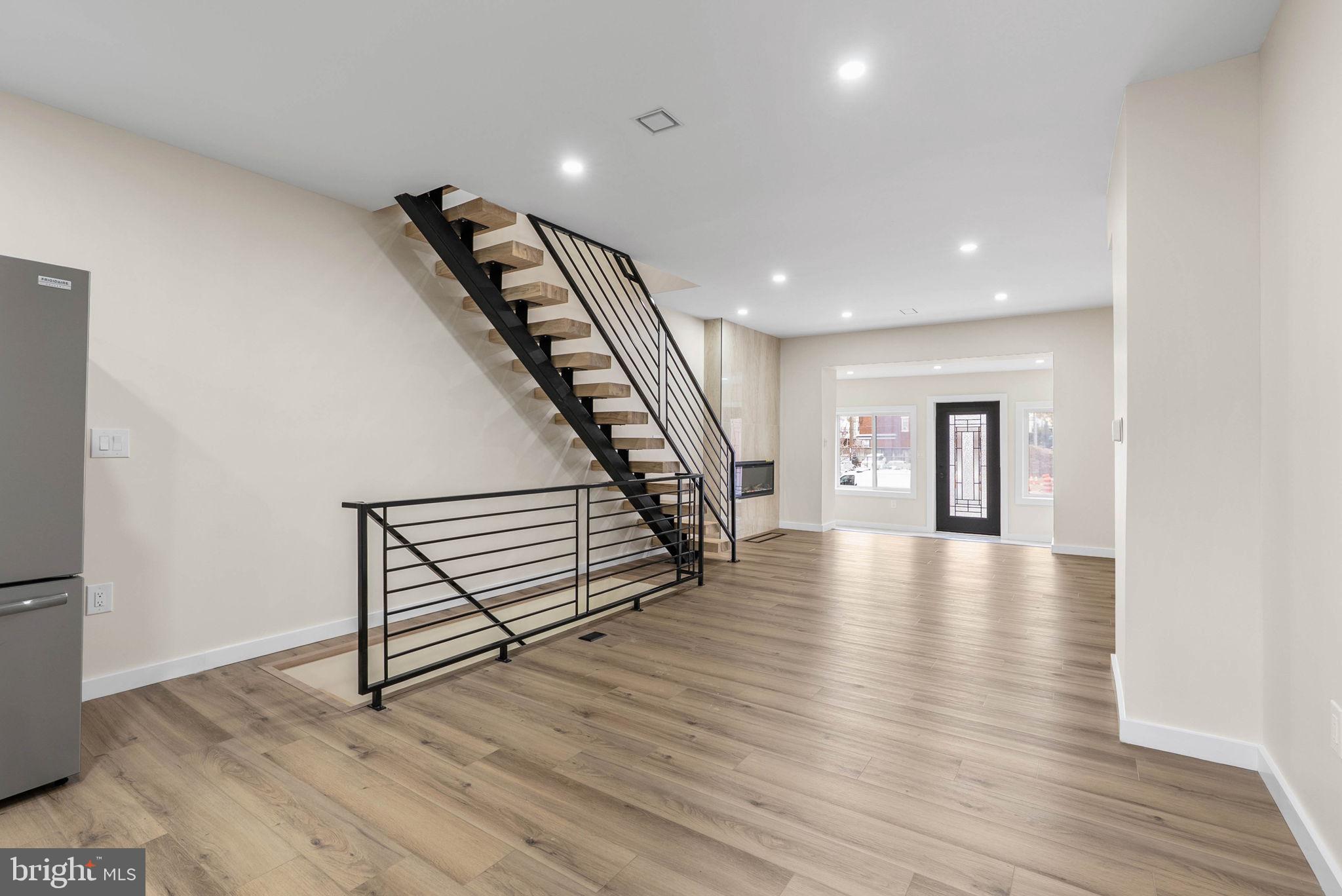 COBBS CREEK - Residential