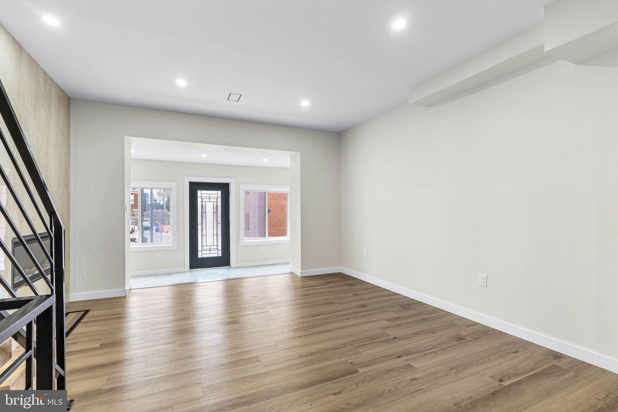 COBBS CREEK - Residential