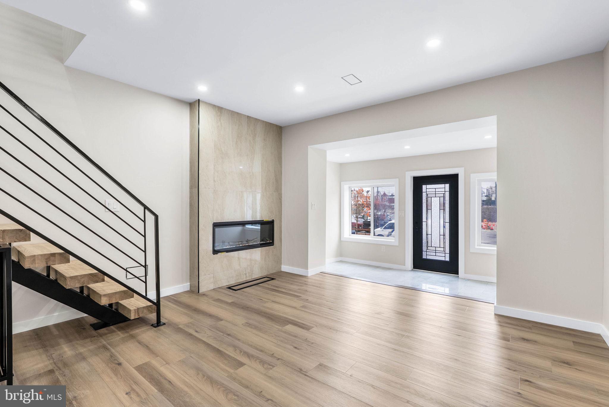 COBBS CREEK - Residential