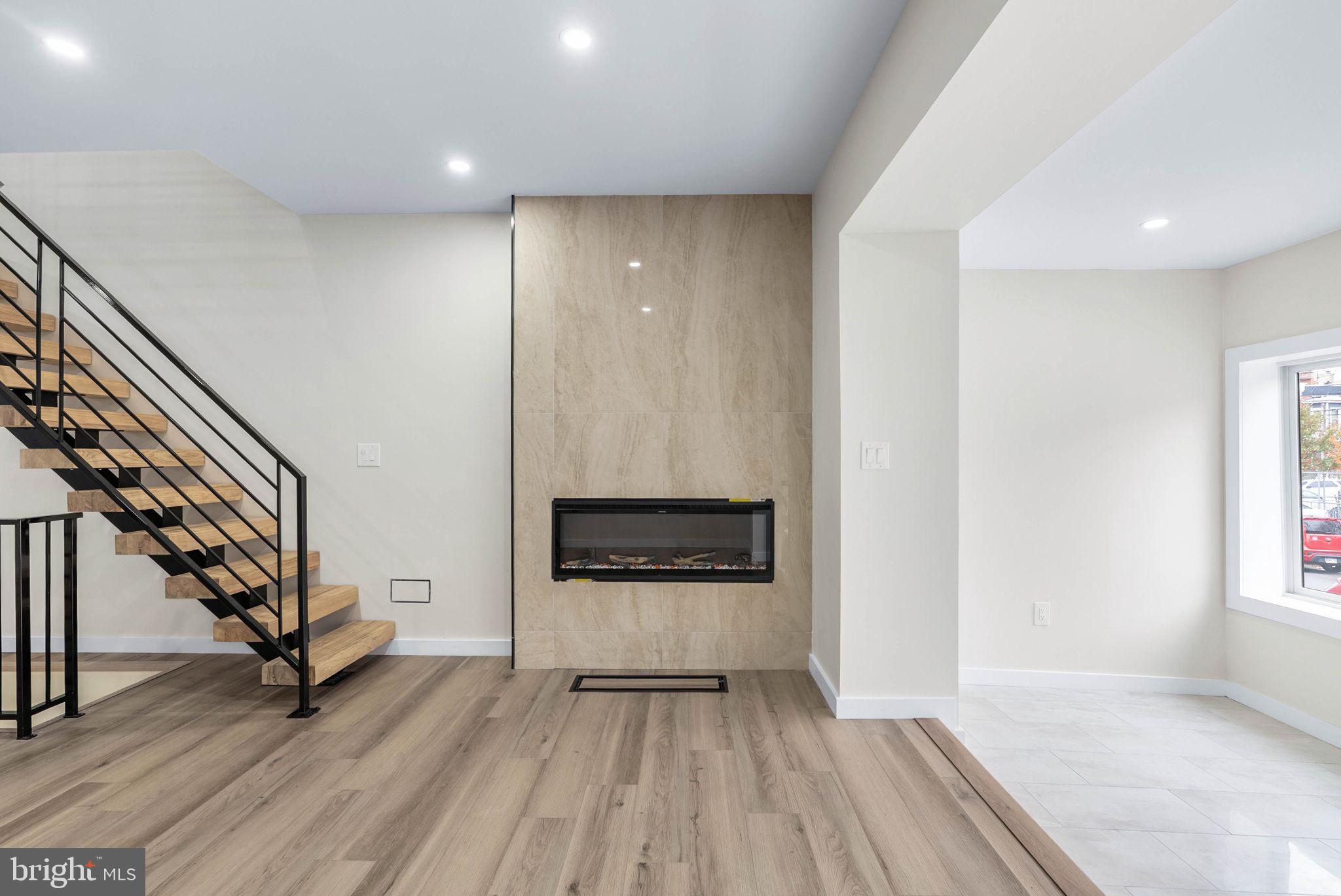 COBBS CREEK - Residential