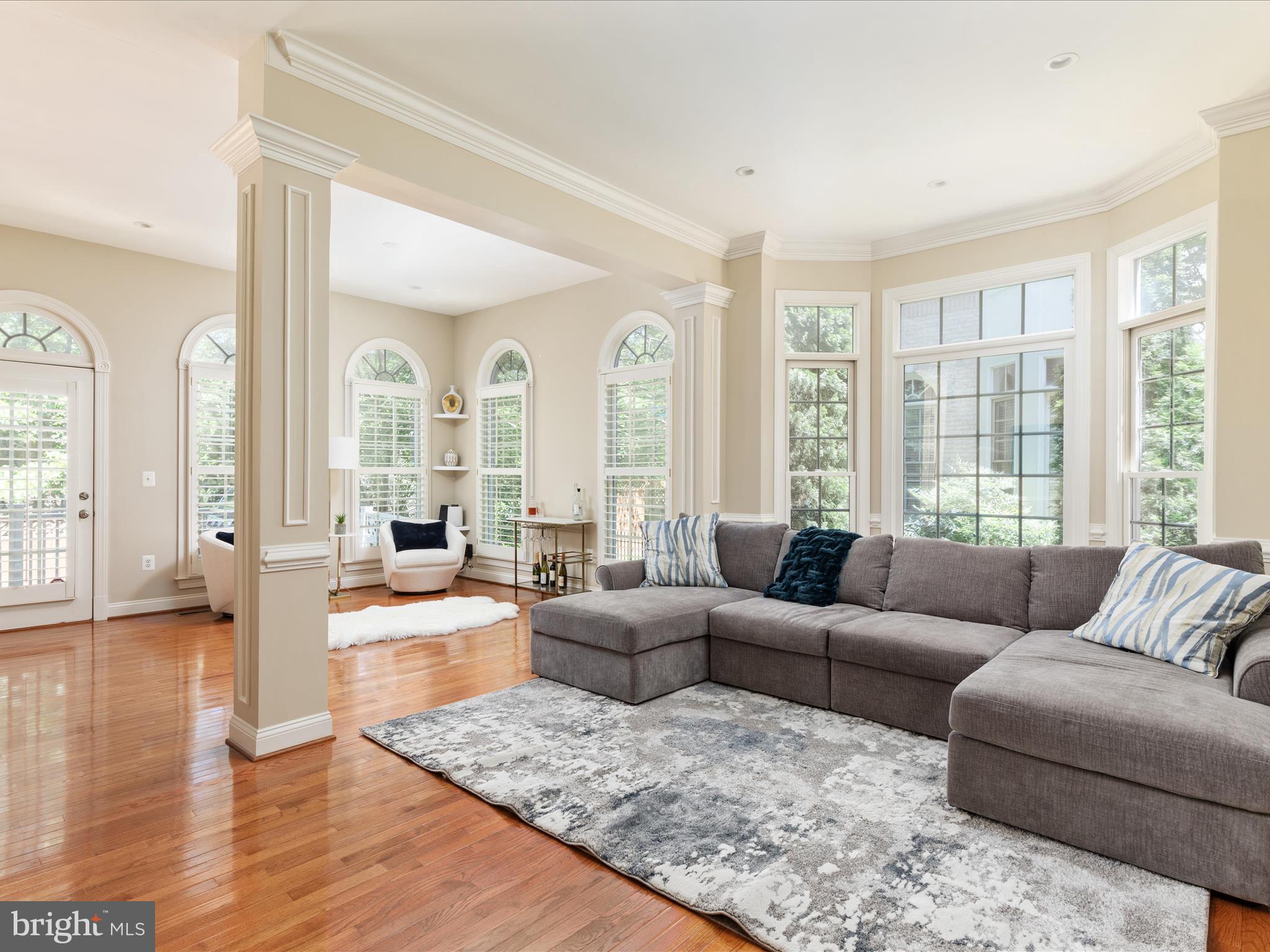 KENSINGTON SQUARE - Residential