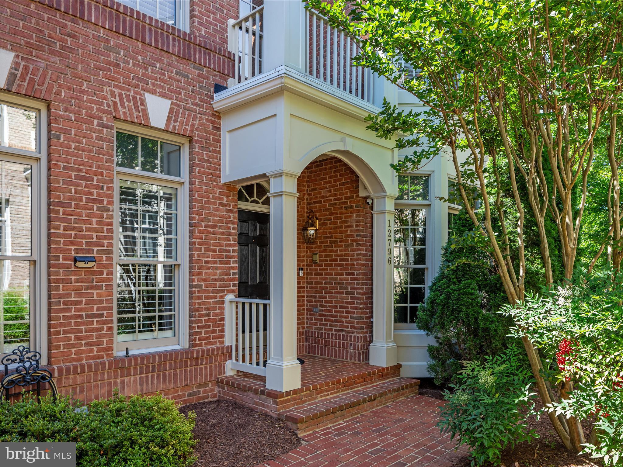 KENSINGTON SQUARE - Residential