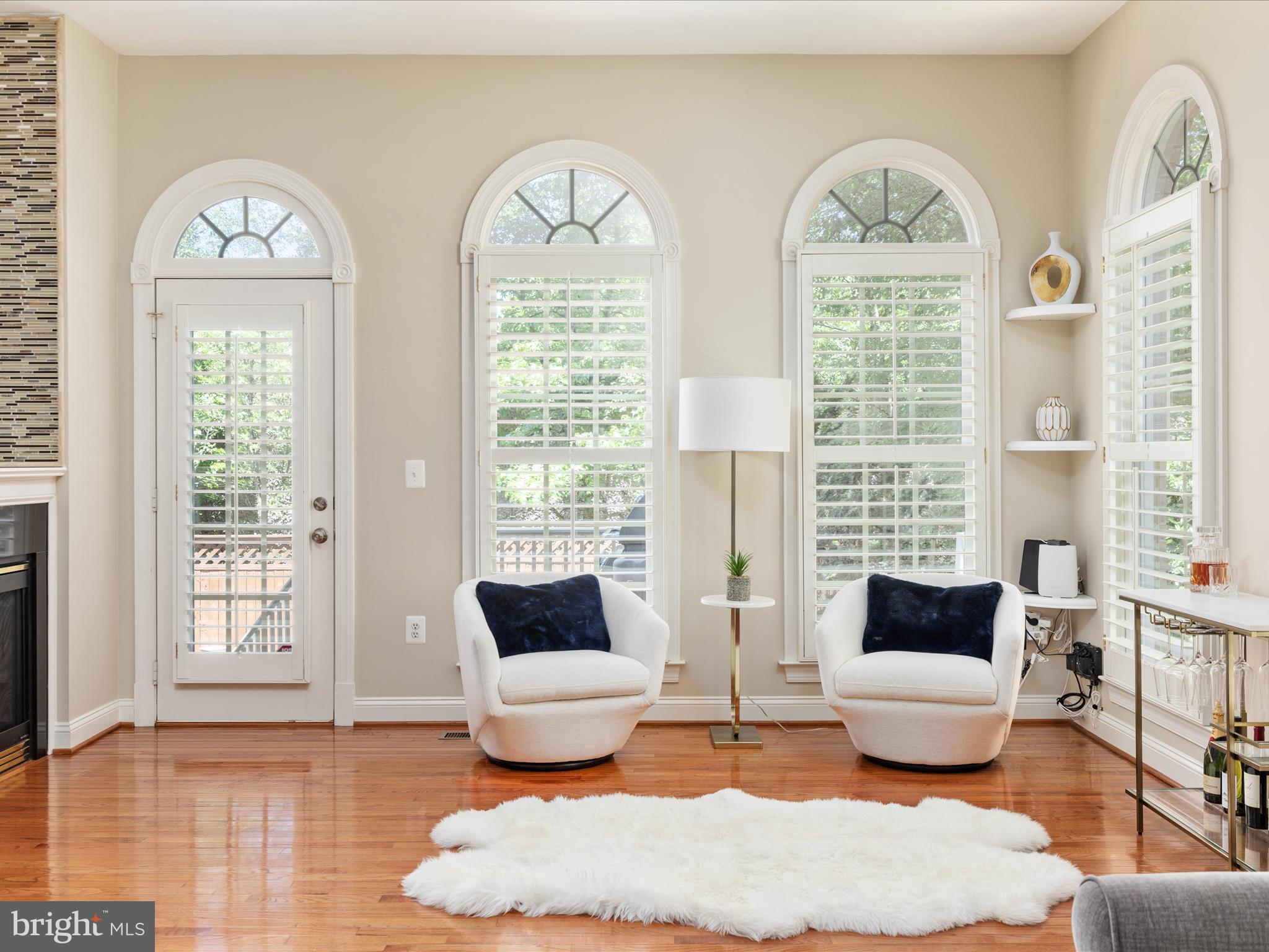 KENSINGTON SQUARE - Residential