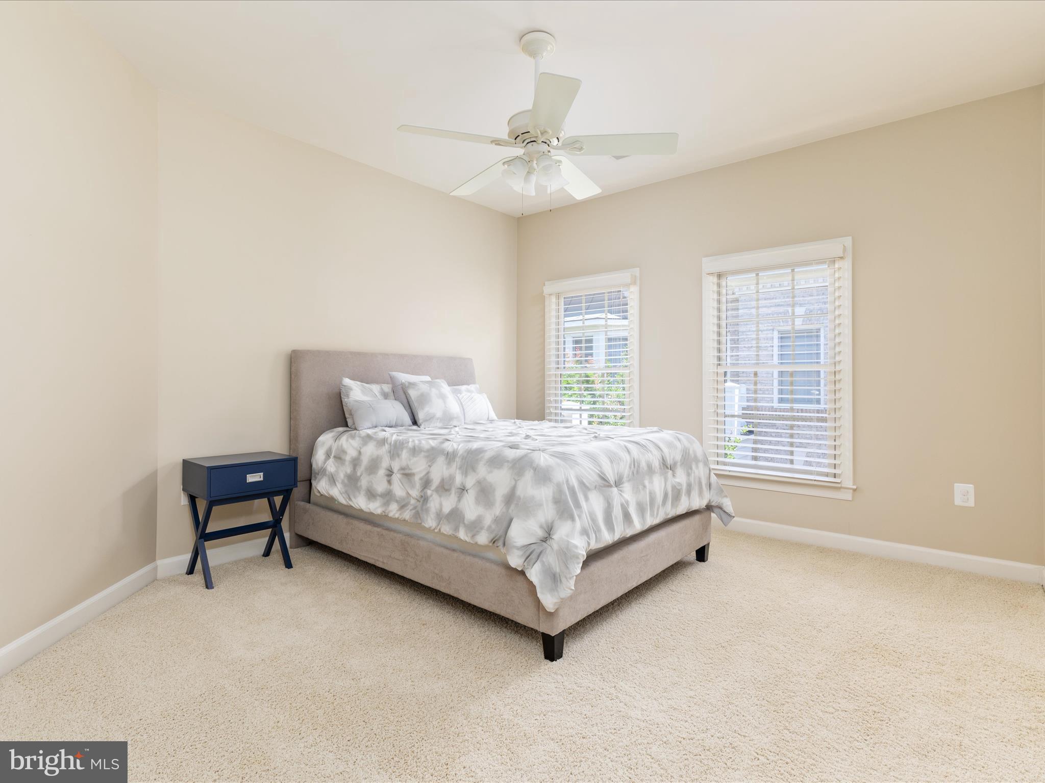 KENSINGTON SQUARE - Residential