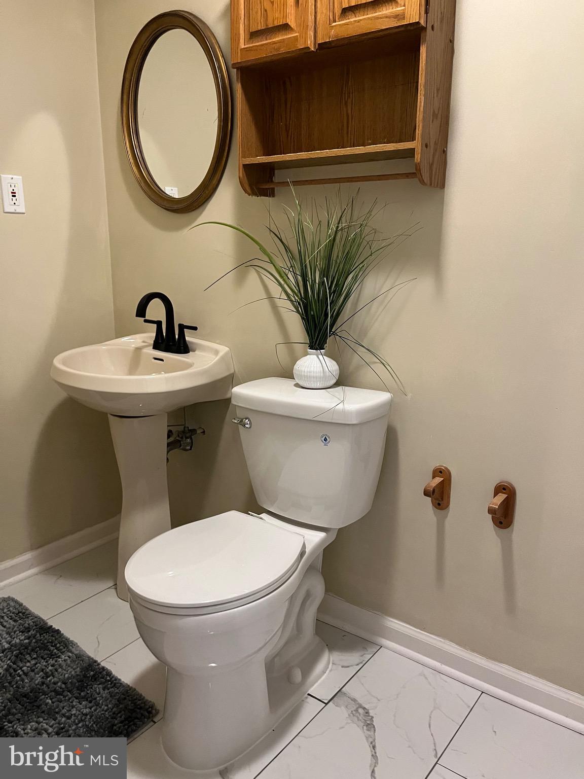 VILLAGE OF THOMAS RUN - Residential