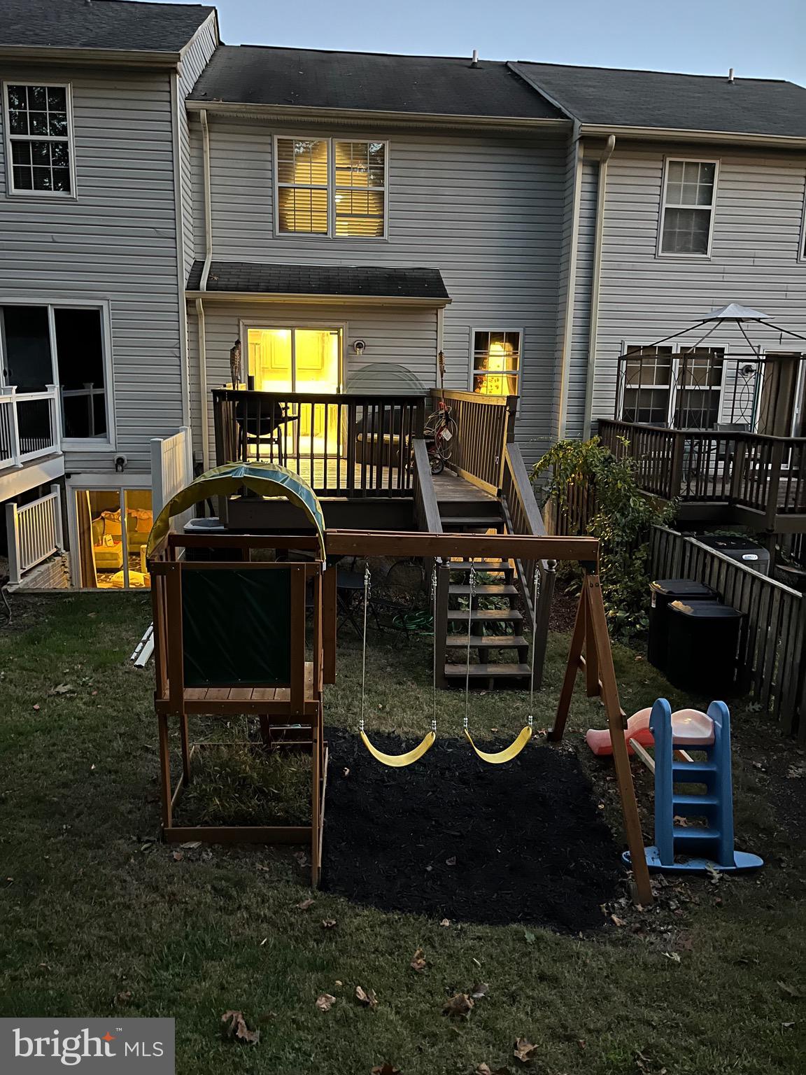 VILLAGE OF THOMAS RUN - Residential