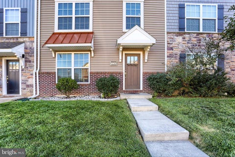 Townhouse For Sale - 4260 Wild Orchid Lane<br/> ENOLA, PA 17025