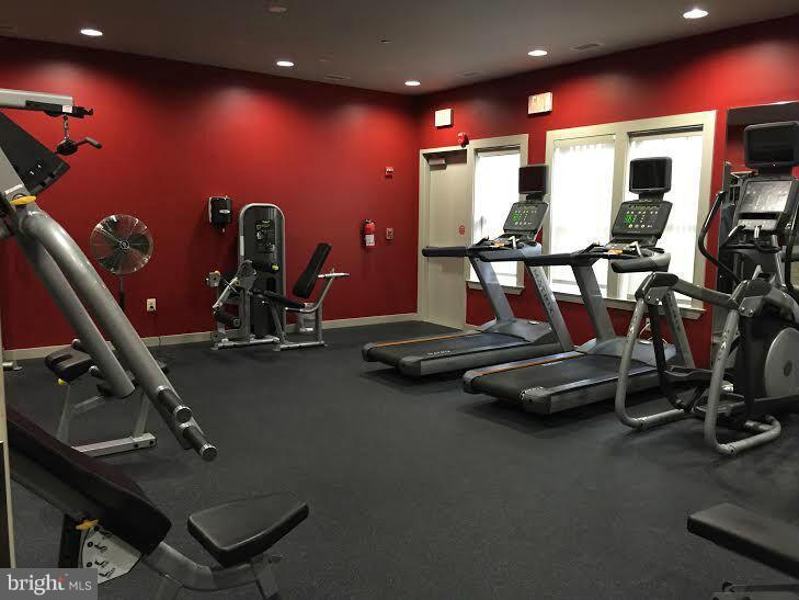 PARCRESTON - Residential Lease