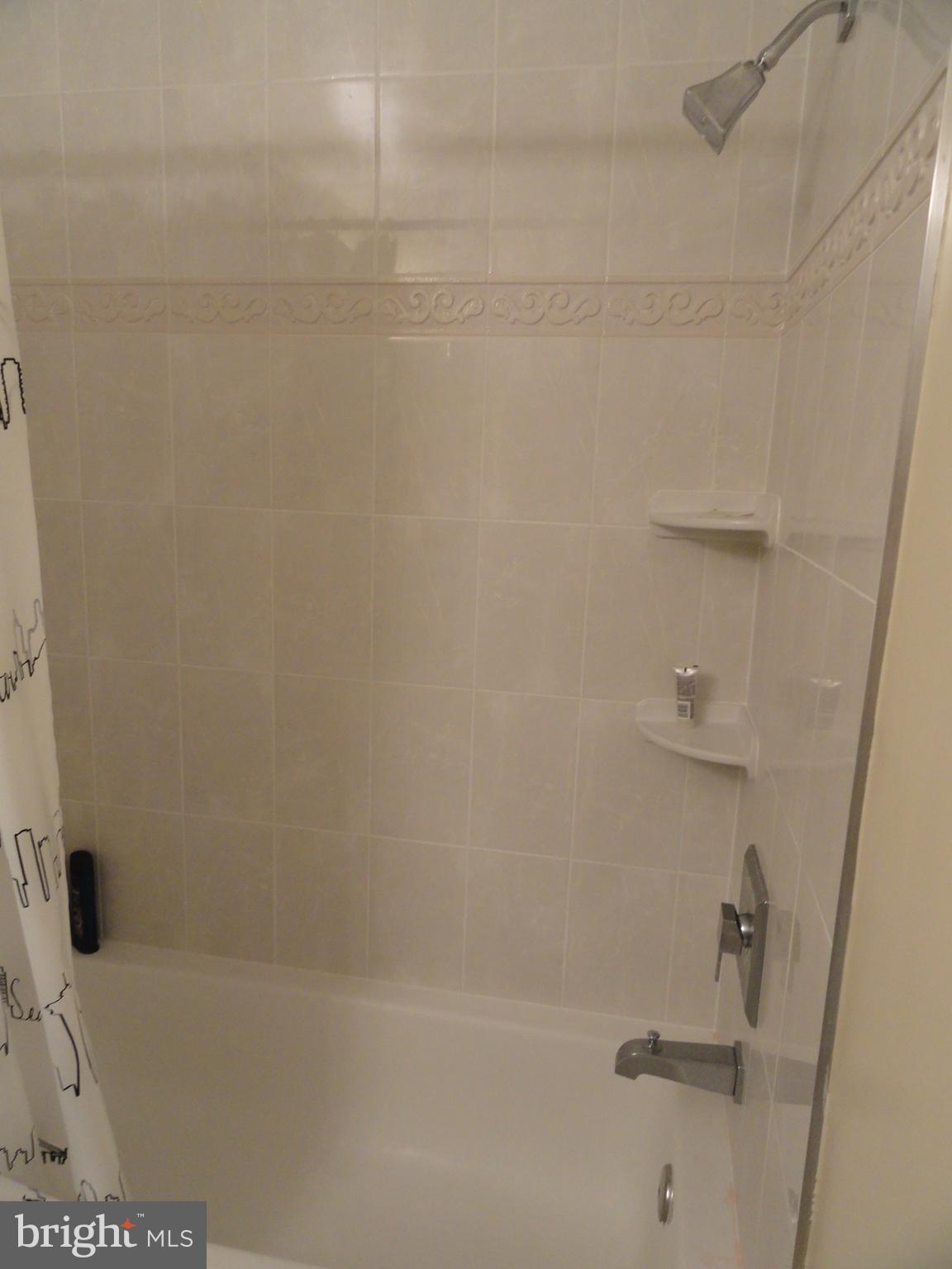 PARCRESTON - Residential Lease