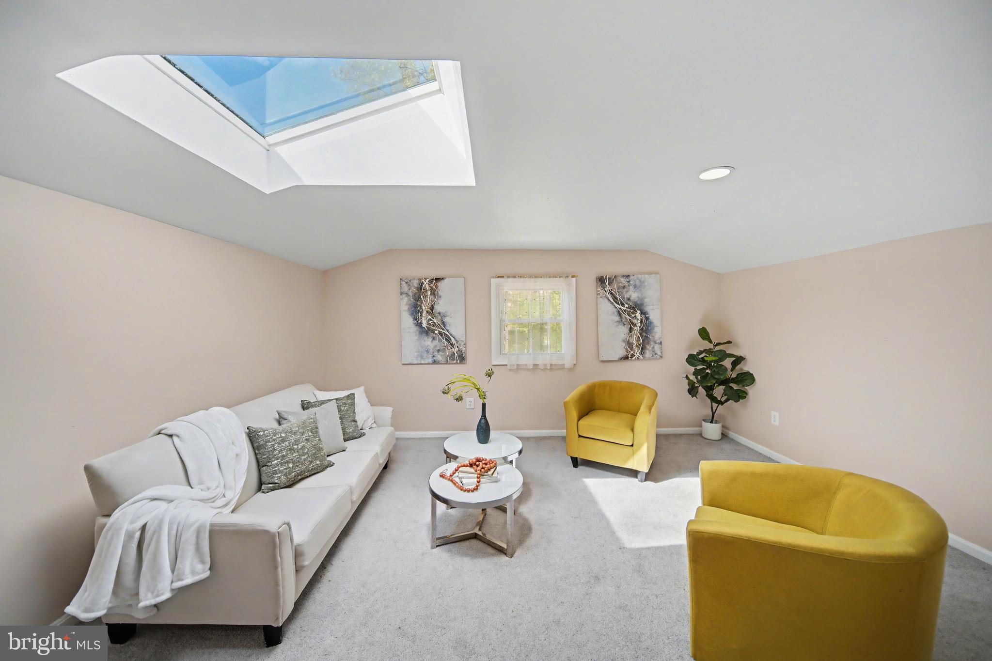 WILDWOOD MANOR - Residential
