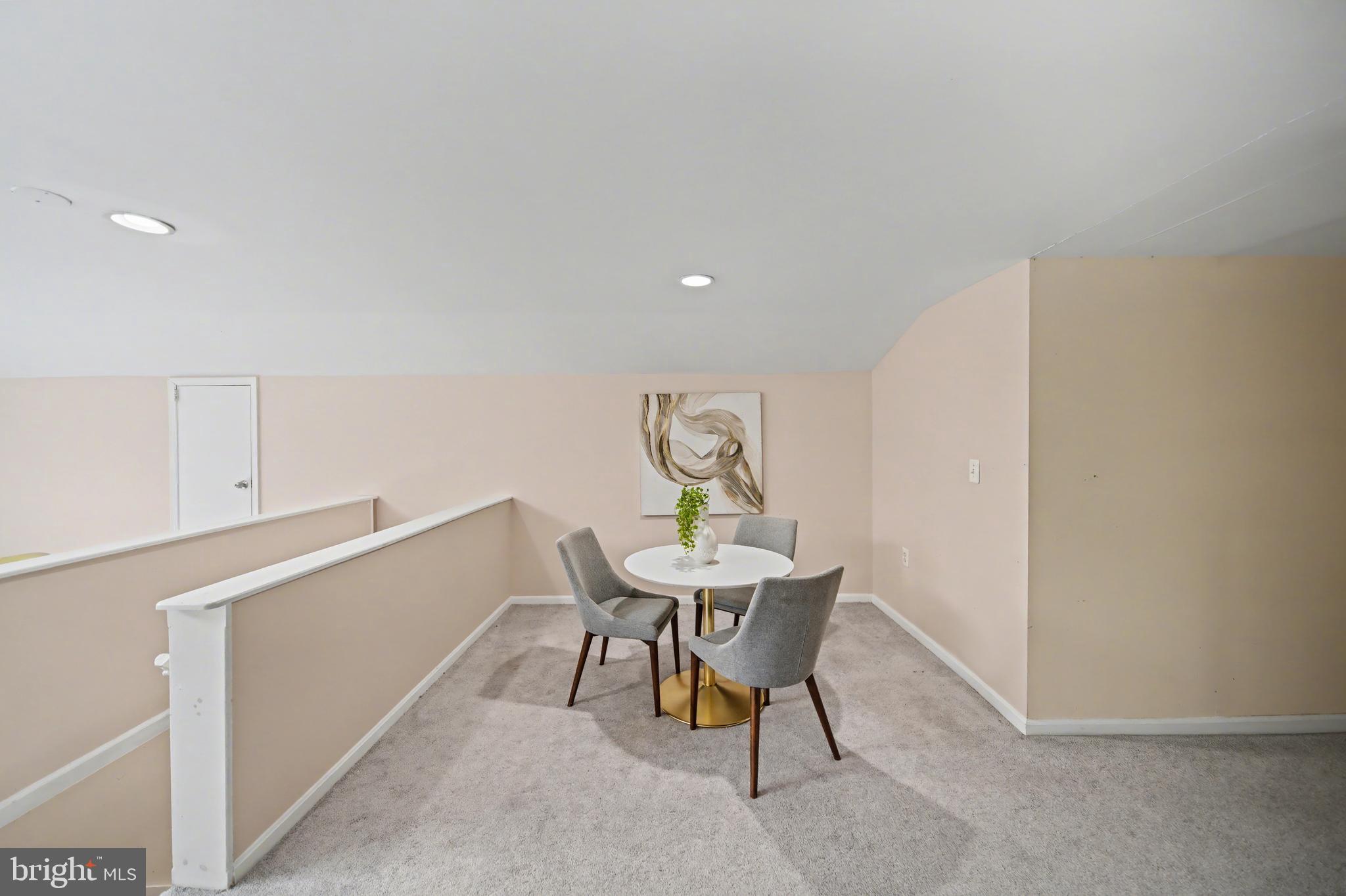 WILDWOOD MANOR - Residential
