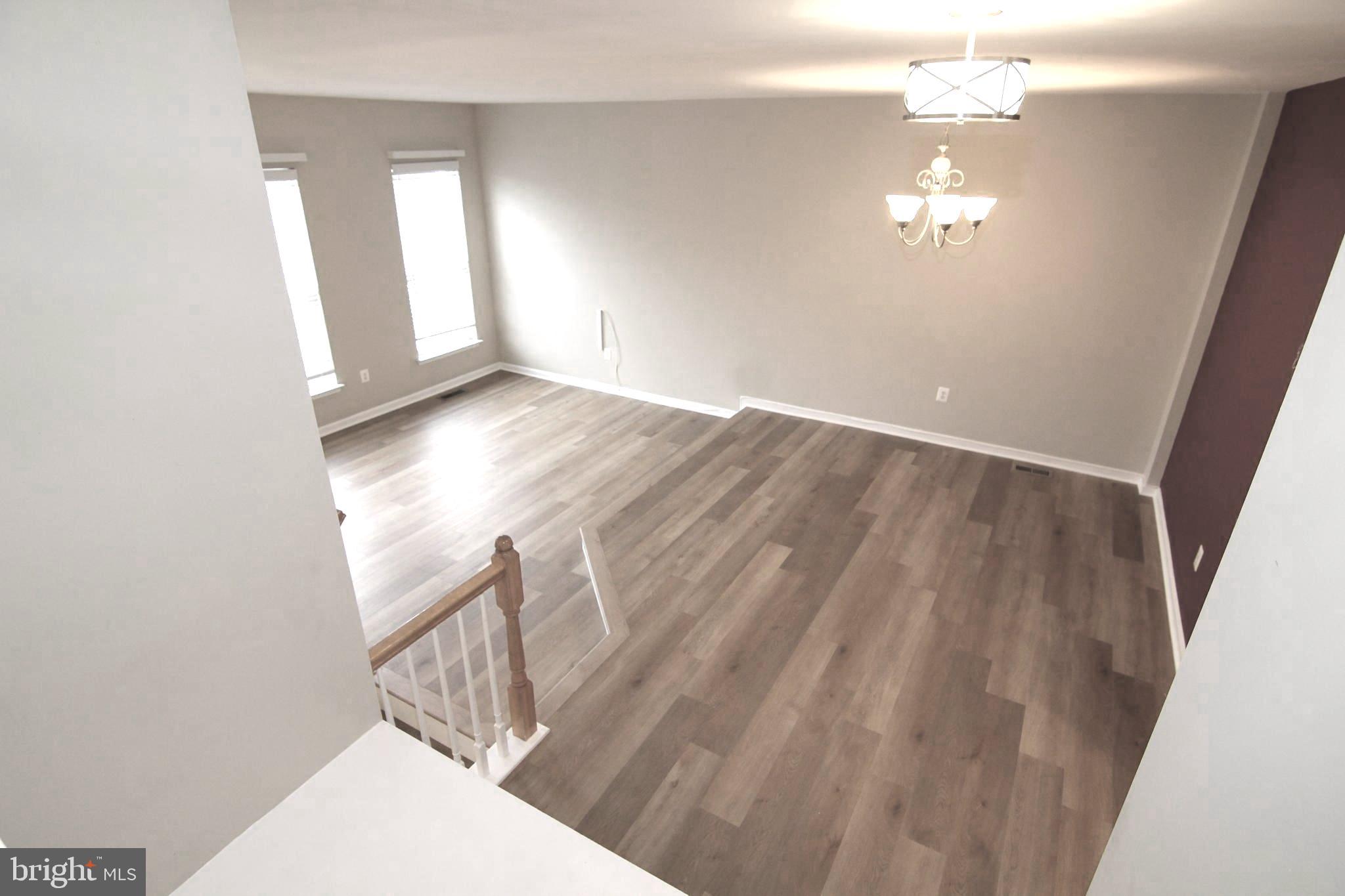 LOUDOUN PARKWAY CENTER - Residential Lease