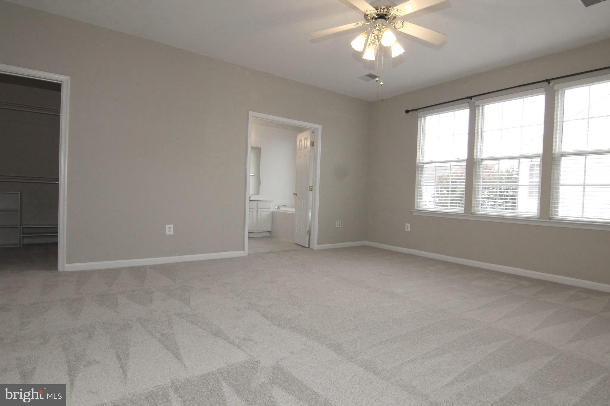 LOUDOUN PARKWAY CENTER - Residential Lease