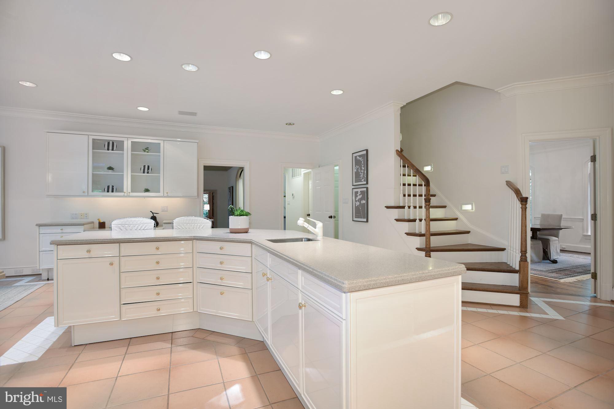 PROSPECT HILLS - Residential