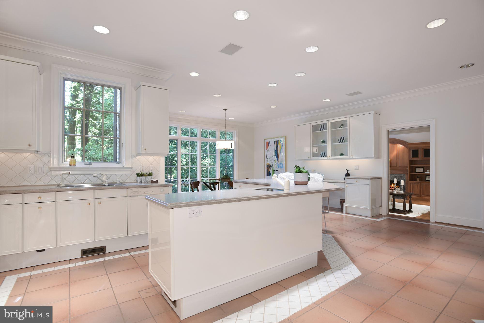 PROSPECT HILLS - Residential