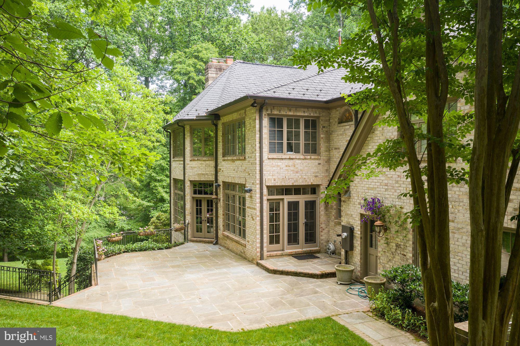 PROSPECT HILLS - Residential