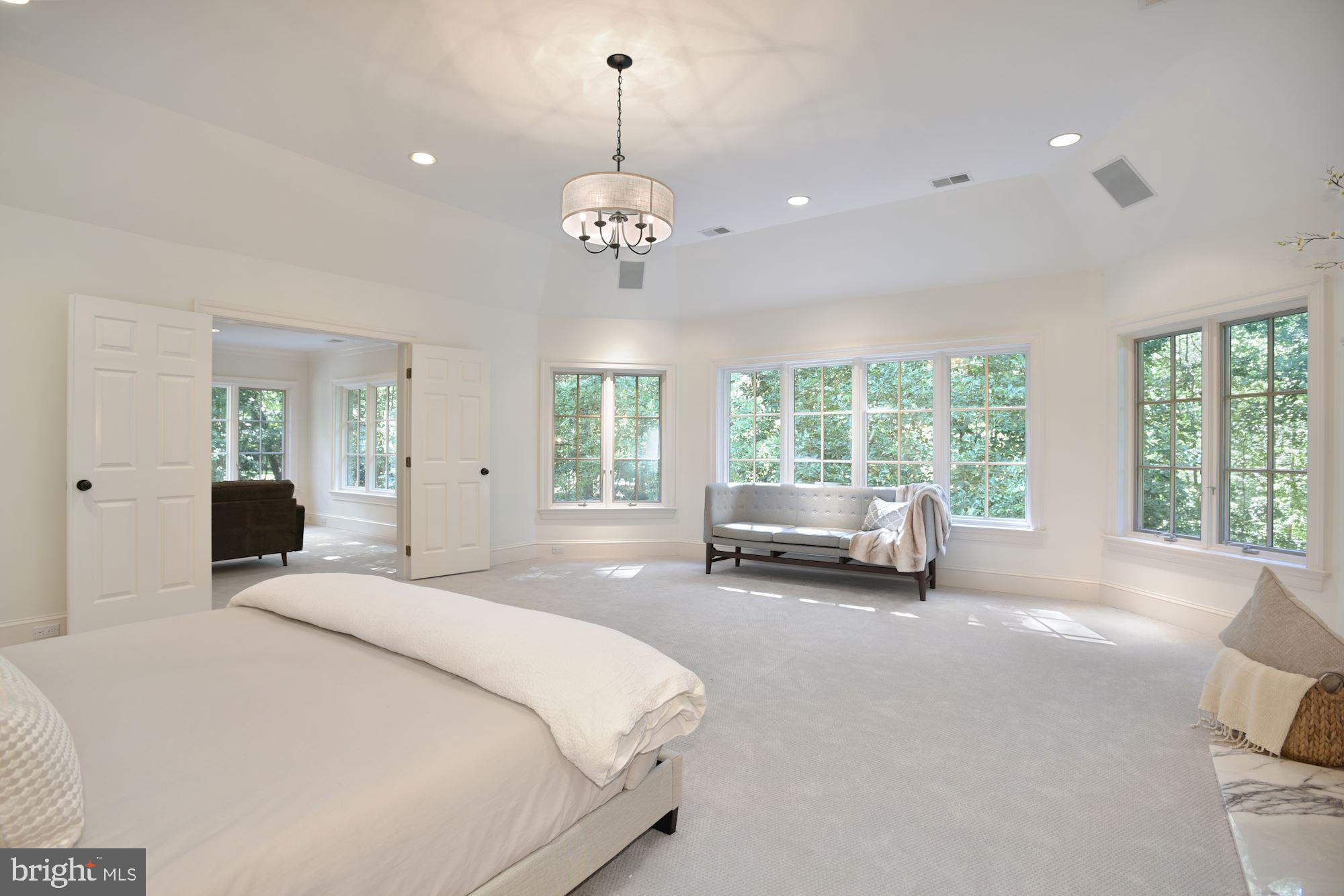 PROSPECT HILLS - Residential